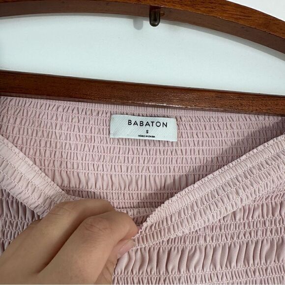 Aritzia | Babaton Grantland Smocked Top in Mauve - Picture 3 of 11